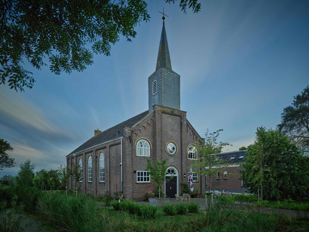 Kerkhotel Bij De Pastorie Reitsum Buitenkant foto